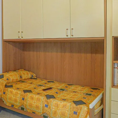 Nyaraló Stunning In W/ 3 Bedrooms *